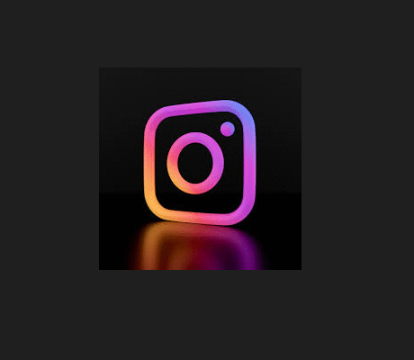 In The Loop: Exploring The Dynamics of Instagram Transition to Reels
