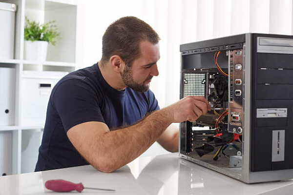 Professional Computer Repair in Heywood – Heywood Mobiles and Vape Computer Repair in Heywood