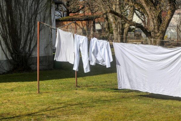 Dressing for Success: The Role of Dry Cleaning in Business Bay