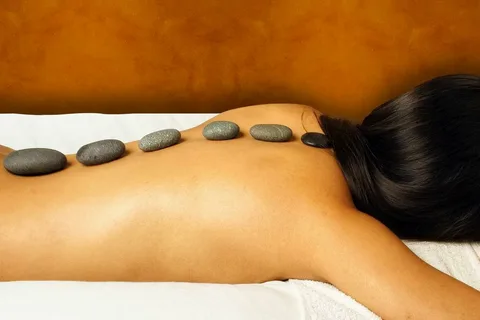 Hot Stone Massage Tukwila WA – The Ultimate Relaxation Experience at Blue Lotus Spa Hot Stone Massage Tukwila WA